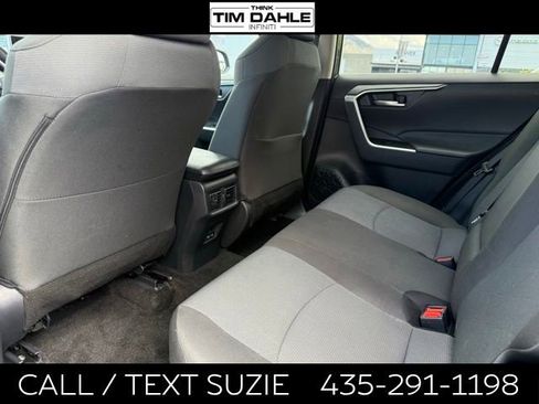 Used 2025 Toyota RAV4 XLE w/ Weather Package AWD/4WD image 9