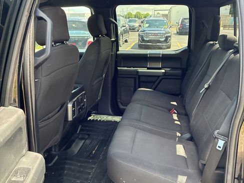 Used 2018 Ford F150 XLT w/ Equipment Group 302A Luxury AWD/4WD image 13