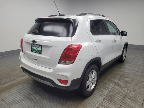 Used 2020 Chevrolet Trax LT w/ Driver Confidence Package FWD image 9