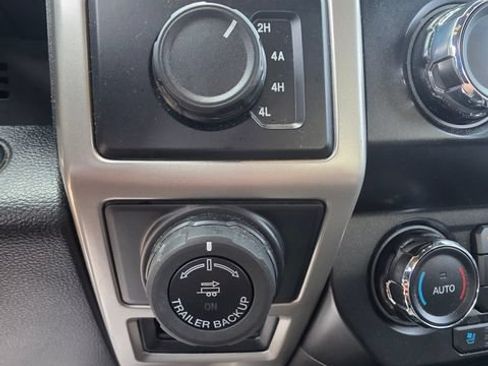 Used 2019 Ford F150 Lariat AWD/4WD image 16