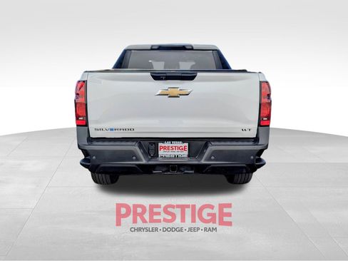 Used 2024 Chevrolet Silverado EV W/T AWD/4WD image 11
