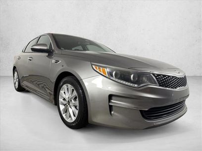 Used 2017 Kia Optima EX