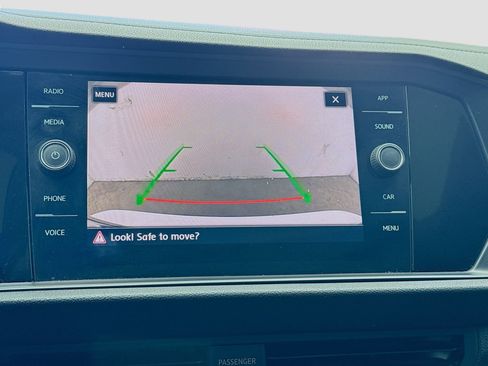 Used 2019 Volkswagen Jetta SEL FWD image 10