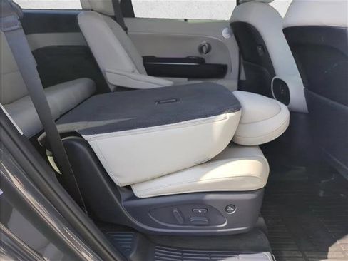 Used 2026 Hyundai Palisade Calligraphy FWD image 25