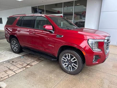 Used 2024 GMC Yukon AT4 w/ Technology Package image 7