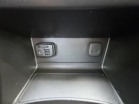 Used 2021 GMC Canyon Denali AWD/4WD image 28