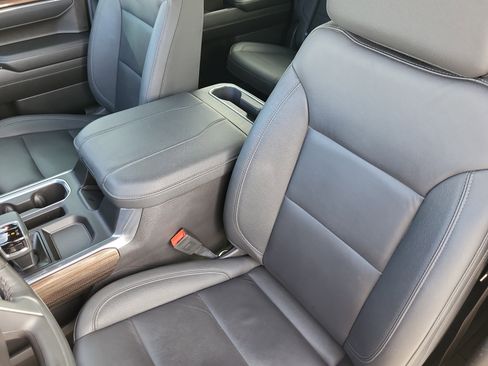 Certified 2025 Chevrolet Silverado 1500 LT Trail Boss w/ LT Trail Boss Premium Package AWD/4WD image 13