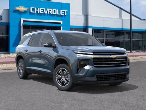 New 2026 Chevrolet Traverse LT image 11