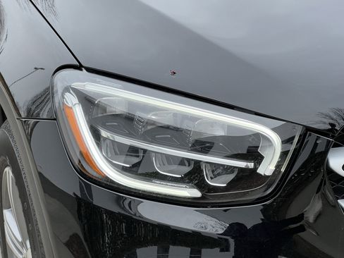 Certified 2021 Mercedes-Benz GLC 300 4MATIC image 11