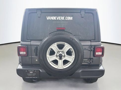 Used 2020 Jeep Wrangler Unlimited Sport S AWD/4WD image 9