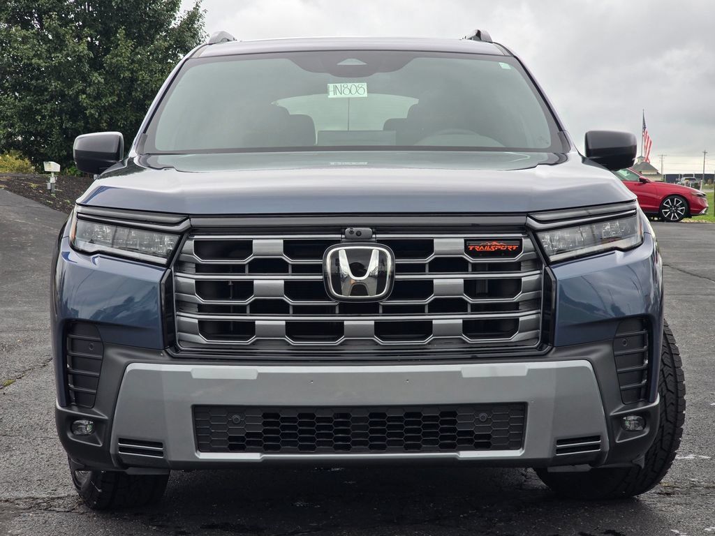 New 2026 Honda Pilot TrailSport image 3