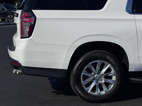 Used 2021 Chevrolet Suburban Premier AWD/4WD image 48