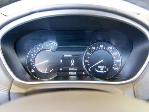 Used 2018 Lincoln MKX Reserve FWD image 20