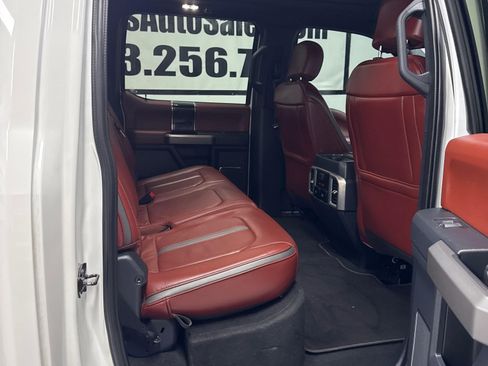 Used 2022 Ford F450 Platinum image 14