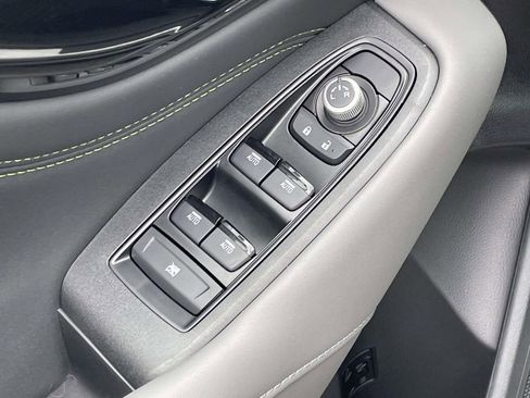 Certified 2025 Subaru Outback Onyx Edition w/ Popular Package #2 image 16