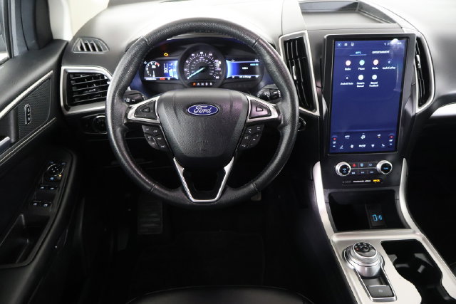 Used 2024 Ford Edge SEL AWD/4WD image 16