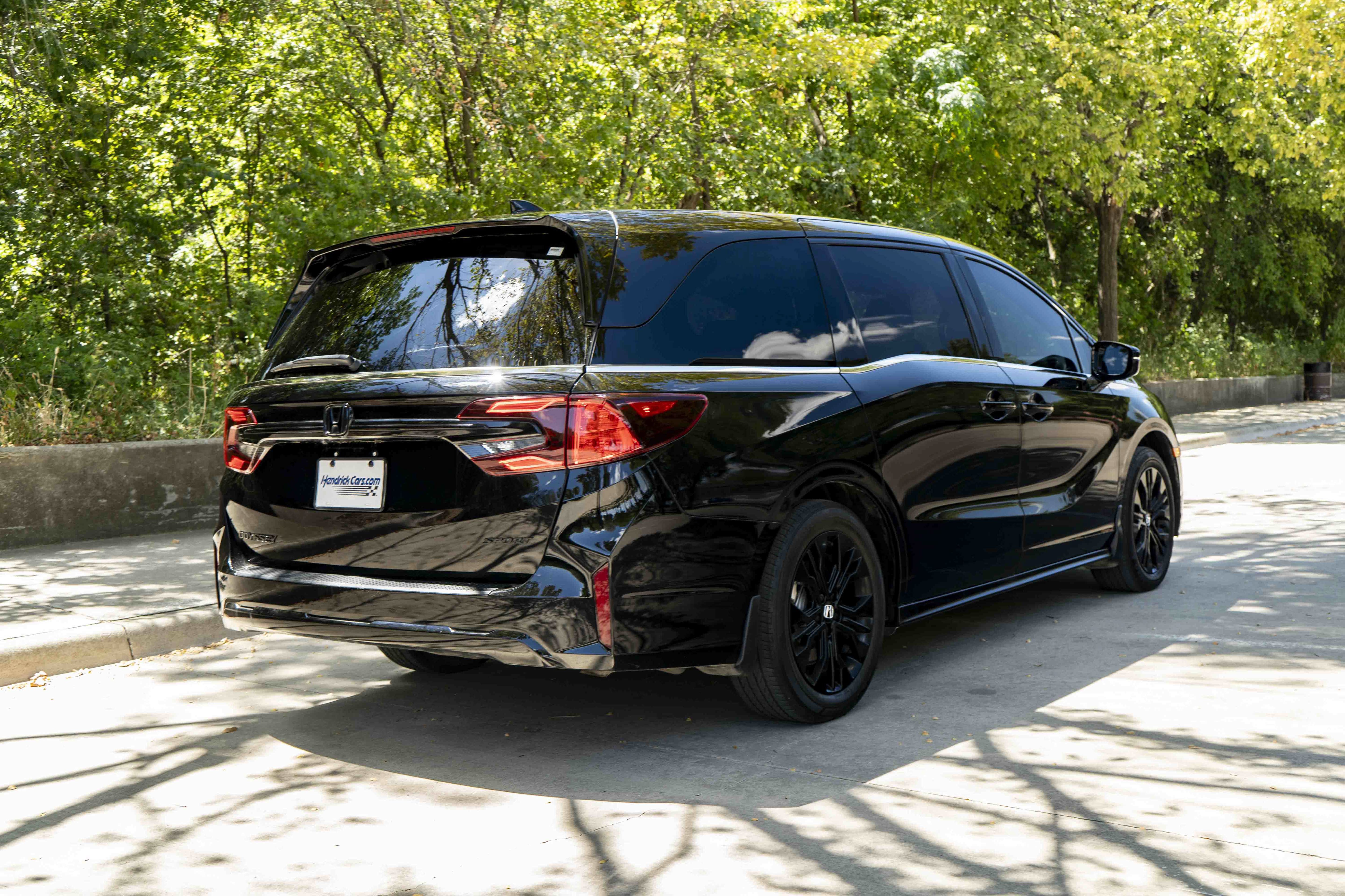 Used 2025 Honda Odyssey Sport-L image 9