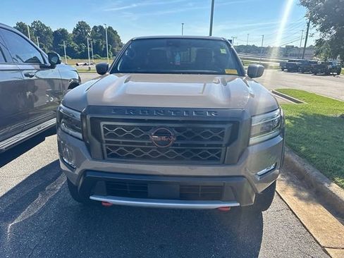 Used 2024 Nissan Frontier PRO-4X w/ Off-Road Protection Package AWD/4WD image 2