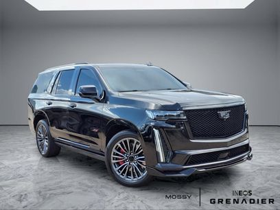 Used 2024 Cadillac Escalade V w/ Heavy-Duty Trailer Package
