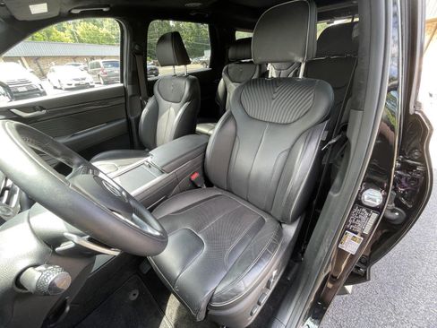 Used 2025 Hyundai Palisade Calligraphy AWD/4WD image 14