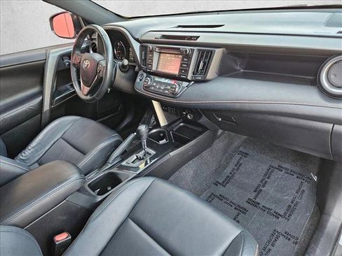 Used 2017 Toyota RAV4 SE FWD image 26