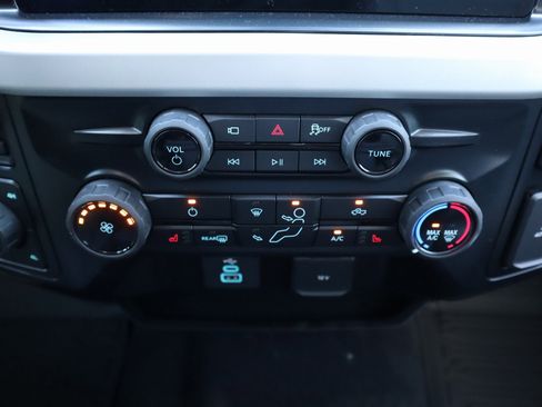 New 2026 Ford F250 XLT w/ XLT Premium Package image 7