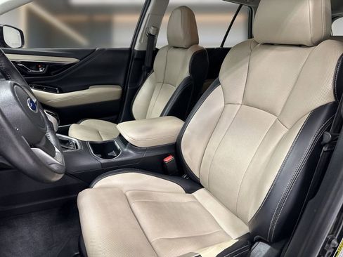 Used 2020 Subaru Outback Limited AWD/4WD image 14