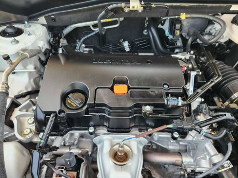 Used 2024 Honda HR-V LX image 30