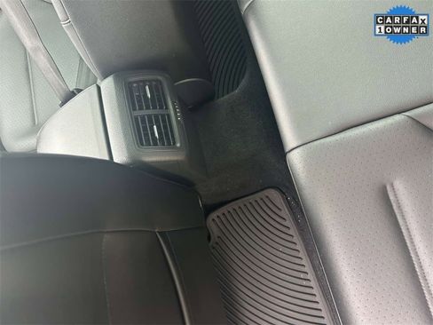 Used 2017 Volkswagen Golf Alltrack SE image 13