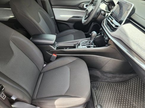Certified 2025 Jeep Compass Sport AWD/4WD image 14
