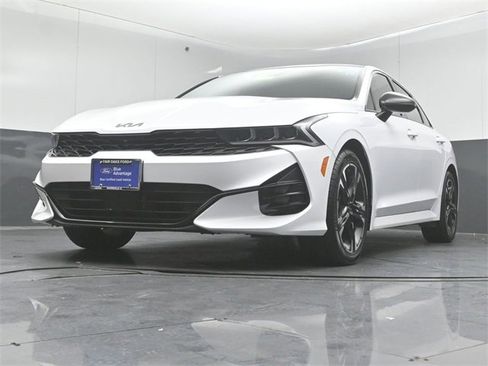 Used 2023 Kia K5 GT-Line image 40