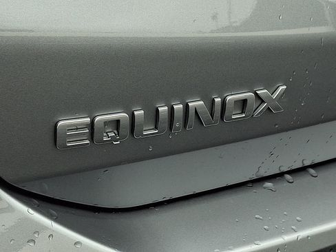 Used 2024 Chevrolet Equinox LS w/ LS Convenience Package FWD image 29