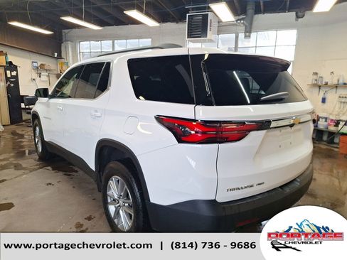 Used 2023 Chevrolet Traverse LT w/ LPO, Floor Liner Package image 3
