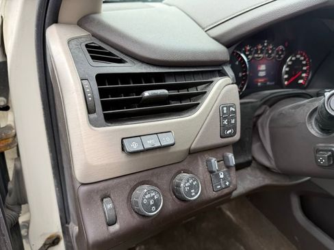 Used 2015 GMC Yukon Denali AWD/4WD image 12