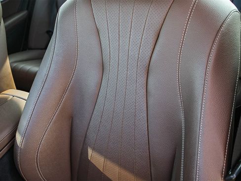 Used 2021 Mercedes-Benz E 350 E 350 w/ Premium Package image 25