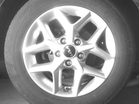 Used 2025 Kia Soul LX w/ LX Technology Package image 15