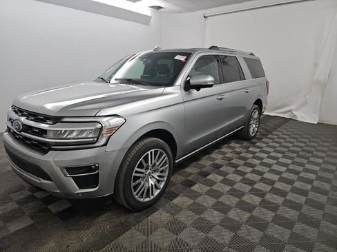 Used 2023 Ford Expedition Max Limited image 1