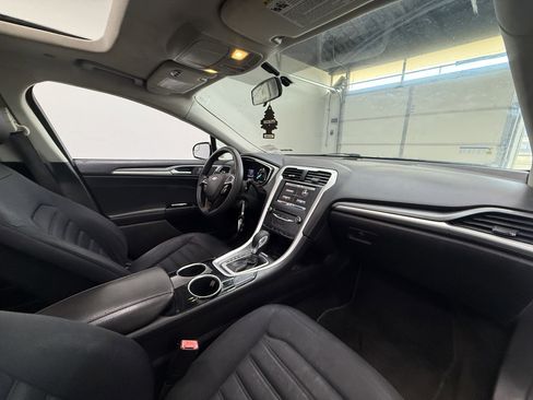 Used 2013 Ford Fusion SE image 20