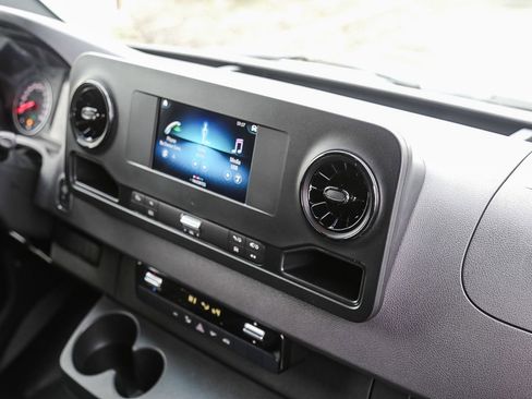 New 2024 Mercedes-Benz Sprinter 144 Cargo image 10