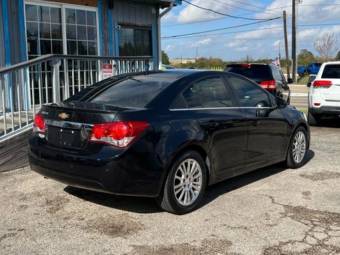 Used 2013 Chevrolet Cruze Eco w/ Enhanced Safety Package image 6