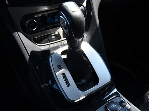 Used 2014 Ford Escape Titanium FWD image 29