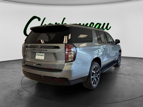 Used 2023 Chevrolet Suburban RST w/ Luxury Package AWD/4WD image 5