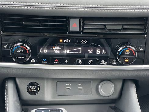 New 2026 Nissan Rogue Platinum AWD/4WD image 5