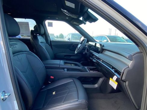 New 2027 Kia Telluride EX X-Line AWD/4WD image 24