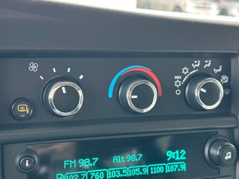 Used 2025 Chevrolet Express 3500 LT w/ LT Preferred Equipment Group RWD image 27
