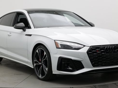 Used 2025 Audi S5 Premium Plus AWD/4WD image 3
