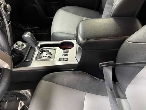 Certified 2020 Toyota 4Runner SR5 Premium image 23