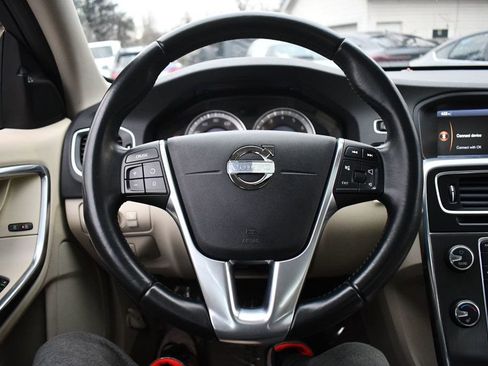 Used 2013 Volvo S60 T5 image 20