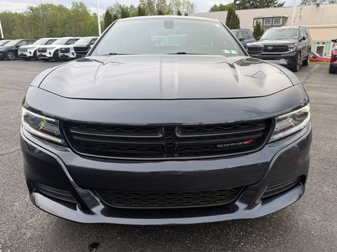 Used 2019 Dodge Charger SXT RWD image 10