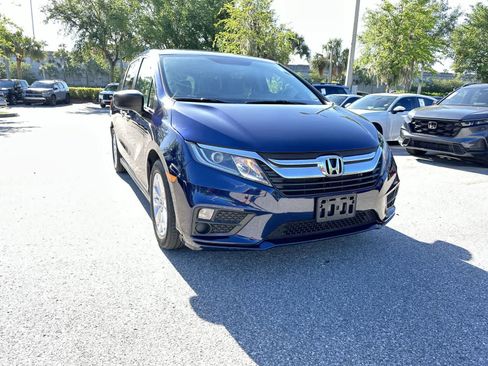 Used 2018 Honda Odyssey LX image 8
